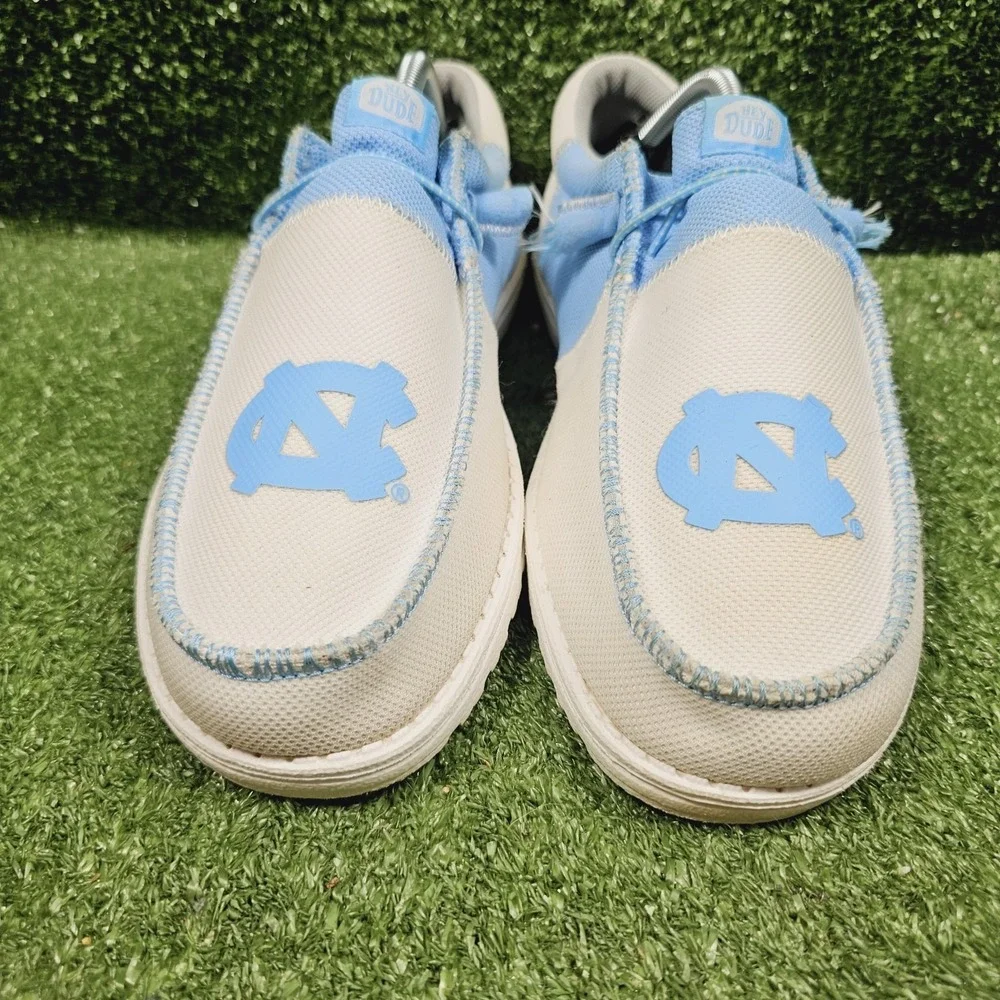 Hey Dude Wally Tri North Carolina Tar Heels Blue White UNC Slip On Shoes Mens 10